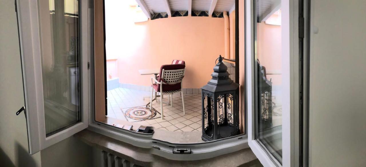 Martalagattahome San Felice del Benaco Buitenkant foto