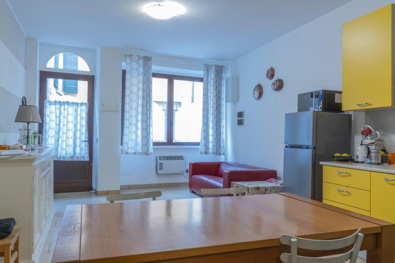Martalagattahome San Felice del Benaco Buitenkant foto